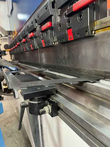 تصویر آگهی شماره 10