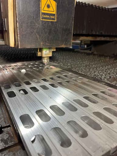 تصویر آگهی شماره 4