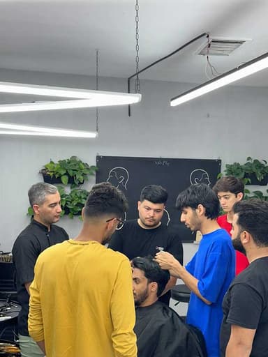 تصویر آگهی شماره 12