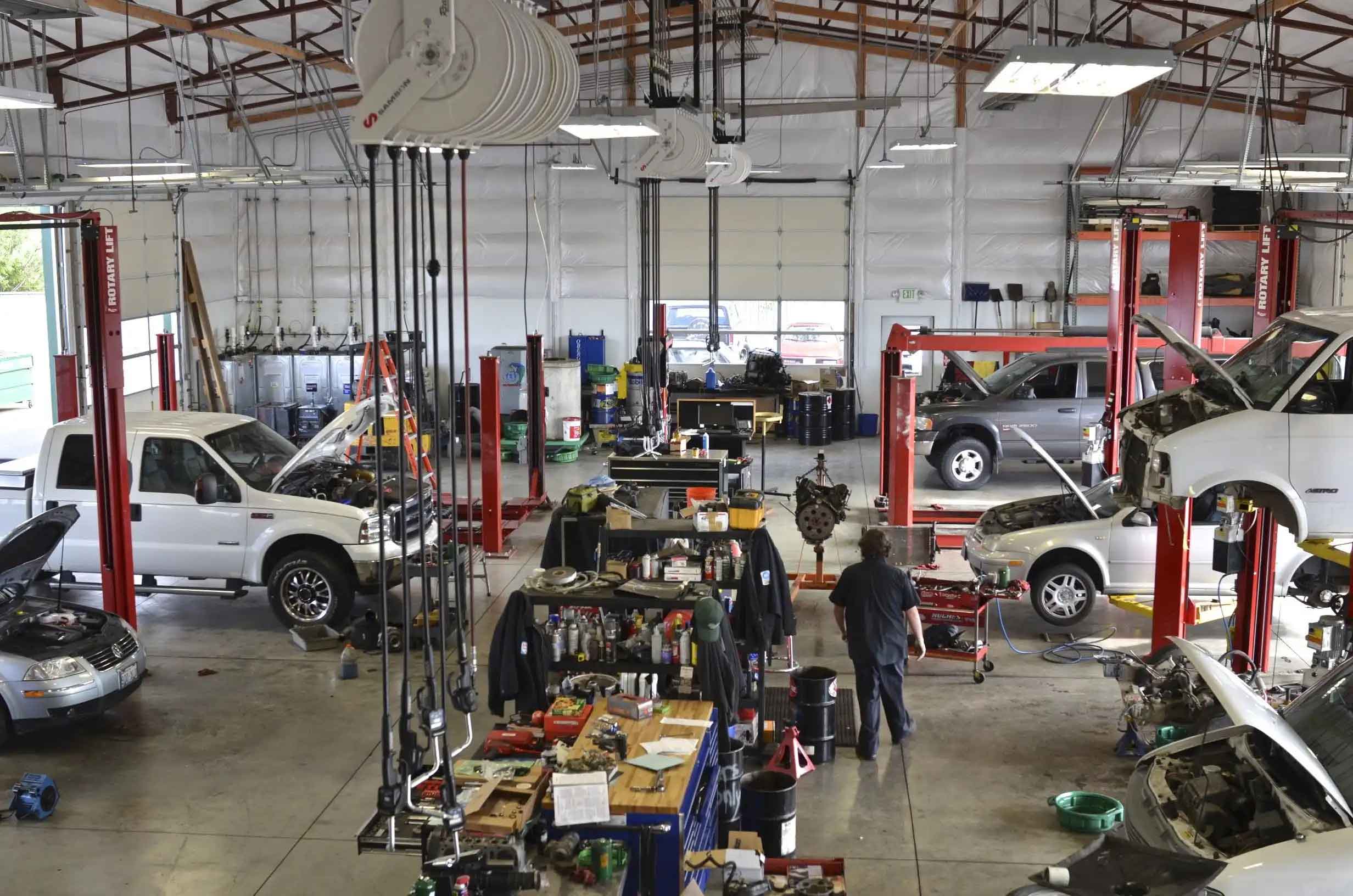 تعمیرگاه خودروهای چینی در مشهد