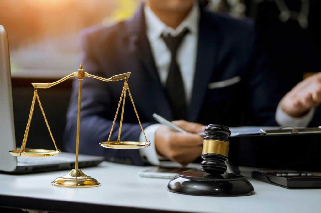 بهترین وکیل پایه یک دادگستری در کرج