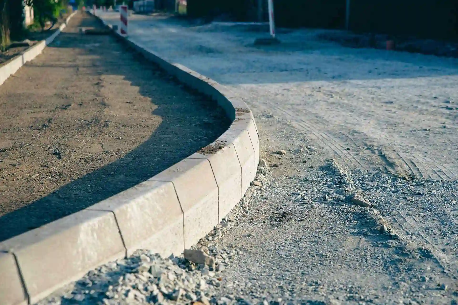 بلوک سیمانی و جدول بتنی در مشهد